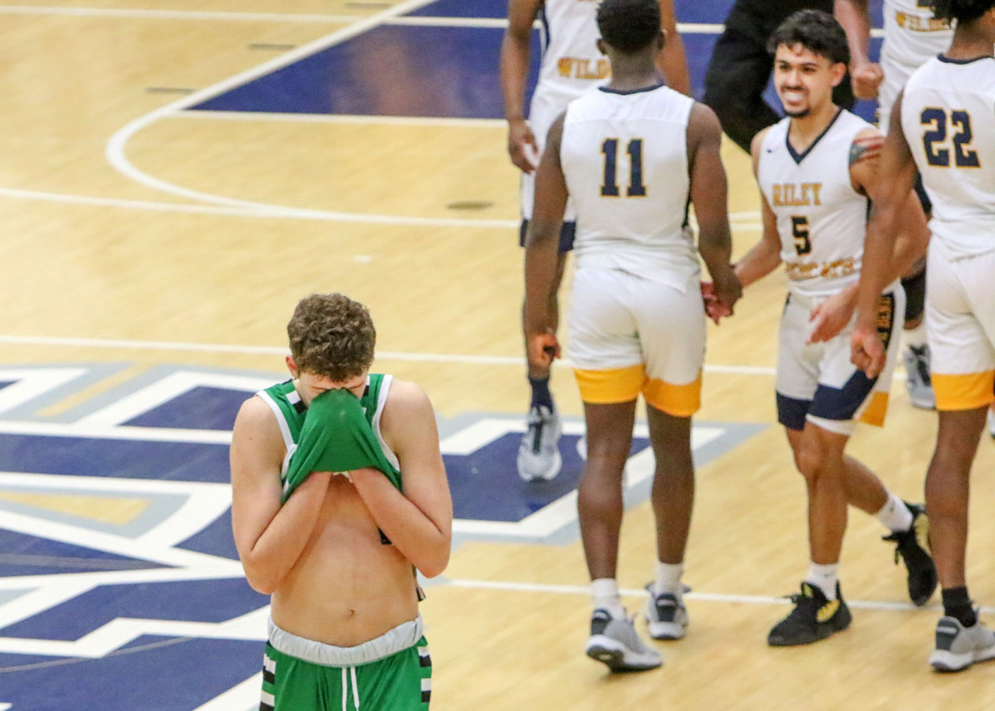 Valpo/SB Riley, boy's basketball regionals
